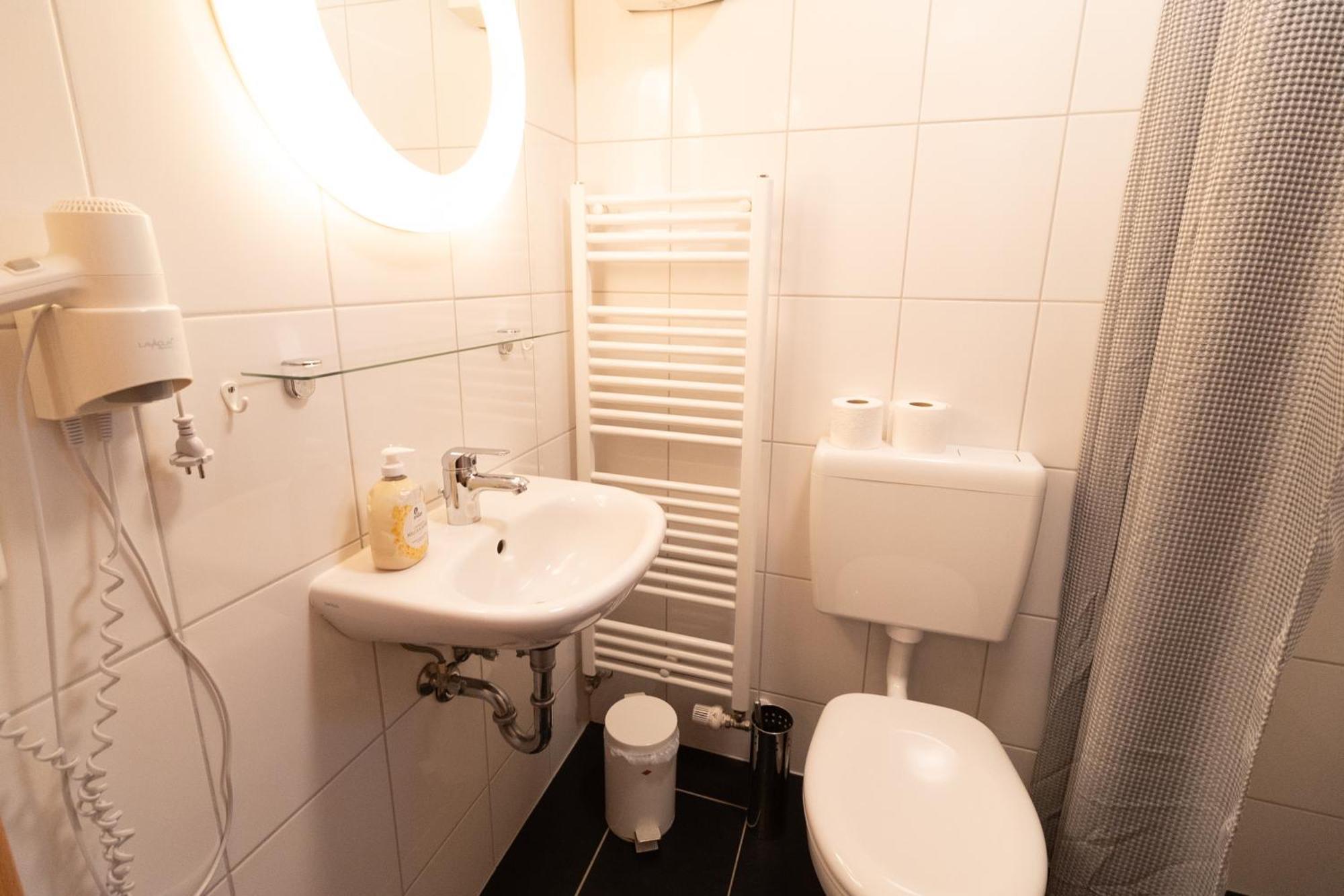 Gaestezimmer Am Alten Kaffee Hof Suderburg 外观 照片